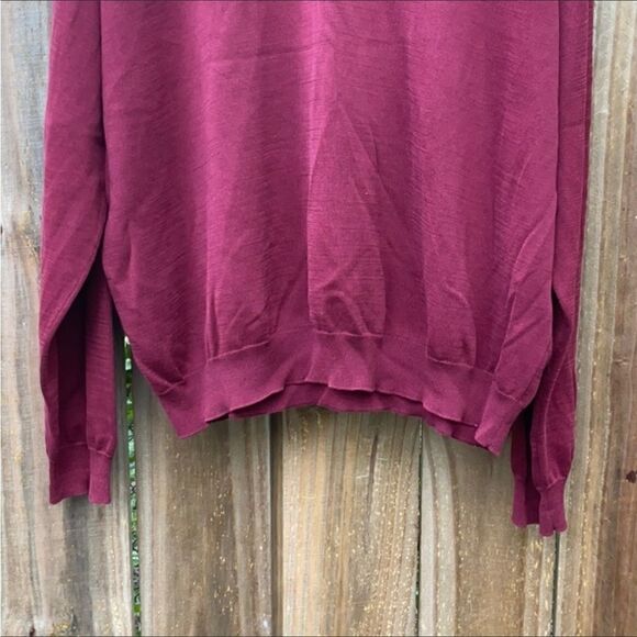 Take 50% OFF- Oxford Golf Burgundy V-neck Sweater, Size-XXL - Picture 5 of 7